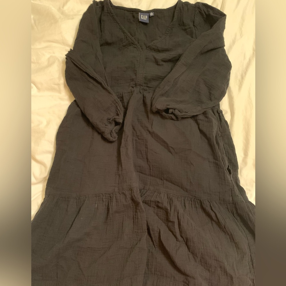 Gap black dress